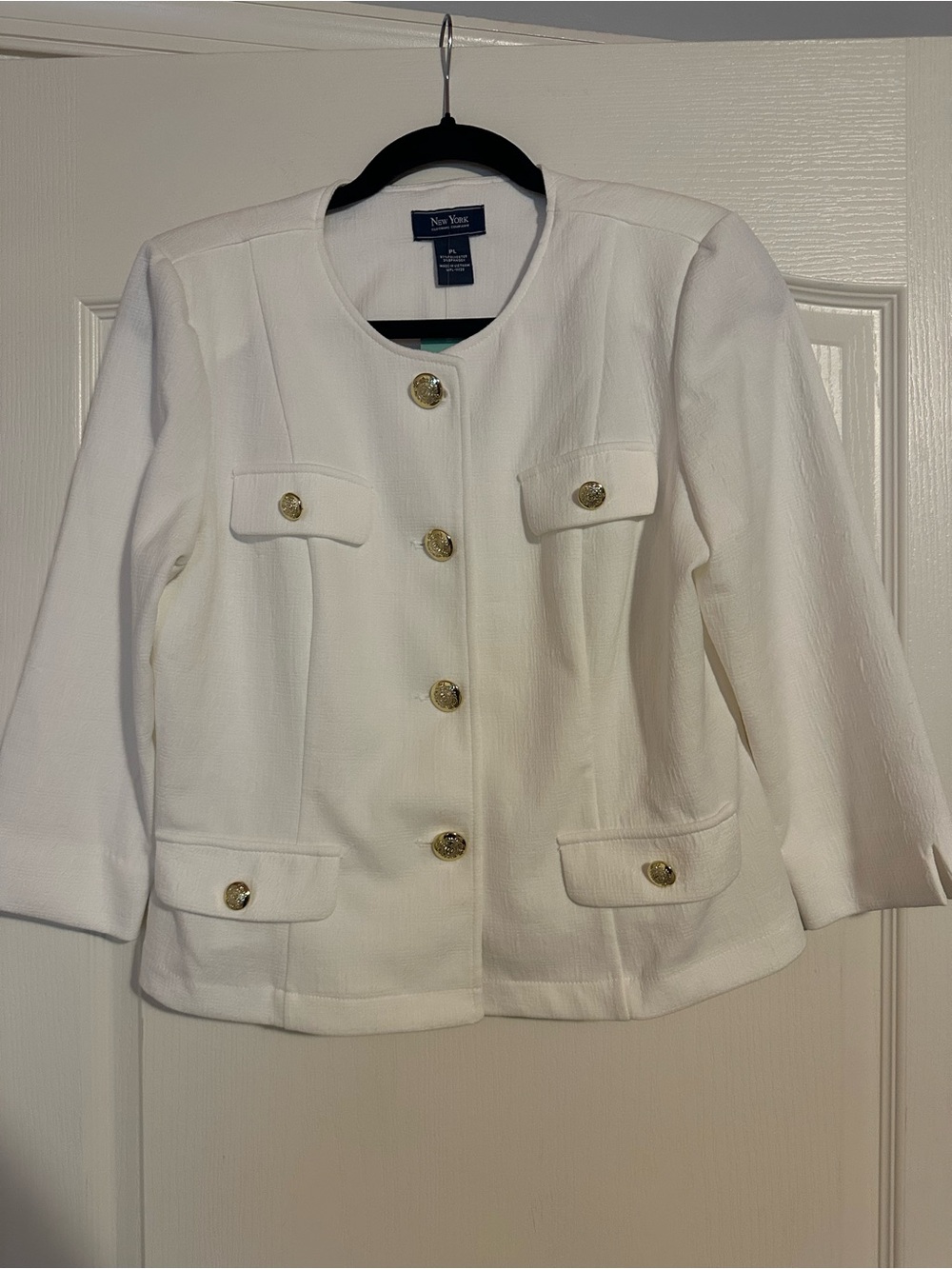 New York Clothing Company Petite White Collarless Jacket Gold Lion Buttons NWT